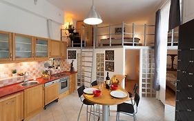 Feel At Home Apartment
